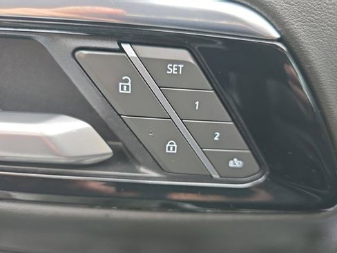 Used 2025 Chevrolet Tahoe Premier image 31