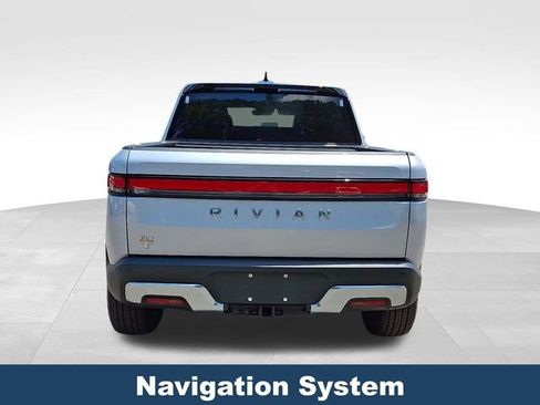 Used 2022 Rivian R1T Adventure image 6