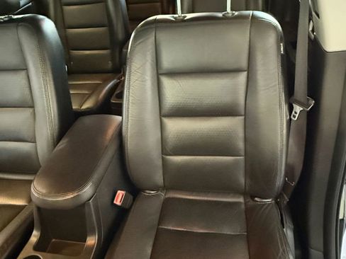 Used 2006 Ford Freestyle Limited image 29