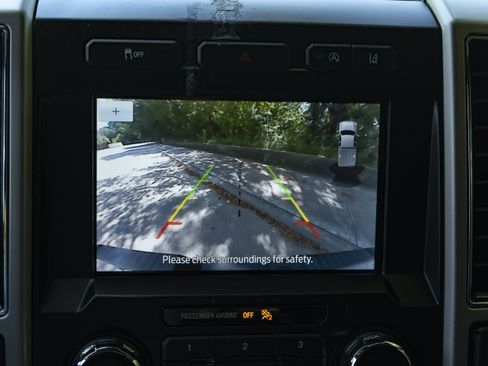 Used 2020 Ford F150 Lariat AWD/4WD image 30