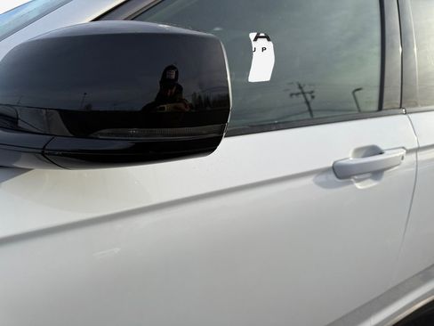 New 2026 Jeep Grand Cherokee Altitude image 19