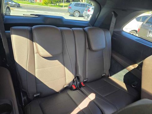 Used 2022 Mercedes-Benz GLS 450 4MATIC image 16