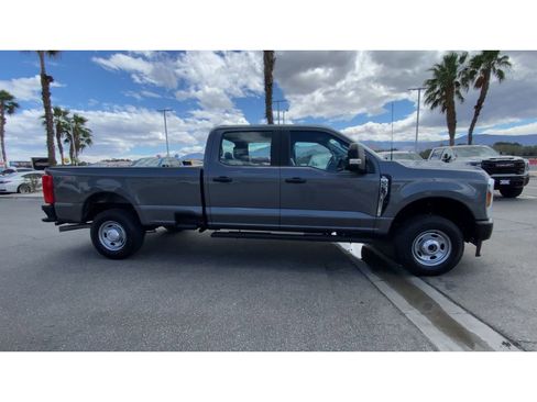 Used 2024 Ford F250 XL w/ Camper Package AWD/4WD image 9
