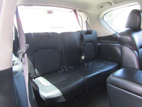 Used 2019 Nissan Armada Platinum w/ Captain's Chairs Package RWD image 15