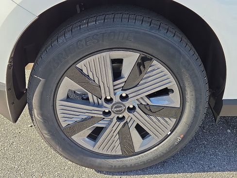 New 2025 Nissan Murano SL image 7