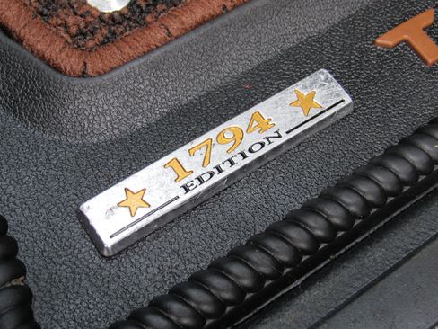 Used 2018 Toyota Tundra 1794 Edition image 32