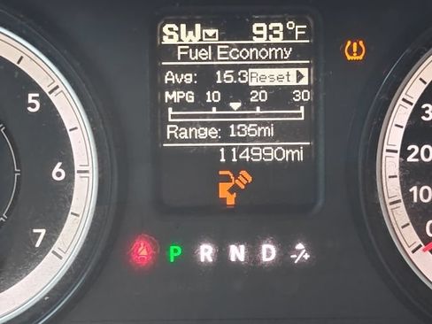 Used 2017 RAM 1500 Express RWD image 11