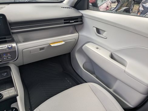 New 2025 Hyundai Kona SEL image 16