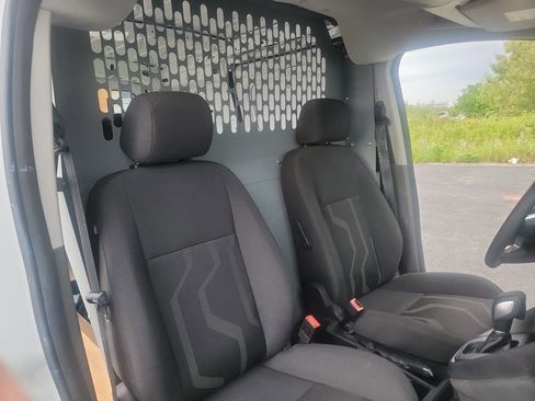 Used 2021 Ford Transit Connect XL image 30