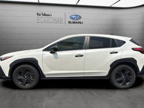 Used 2024 Subaru Crosstrek 2.0i AWD/4WD image 9