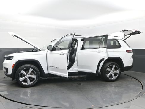 Used 2021 Jeep Grand Cherokee L Limited image 42