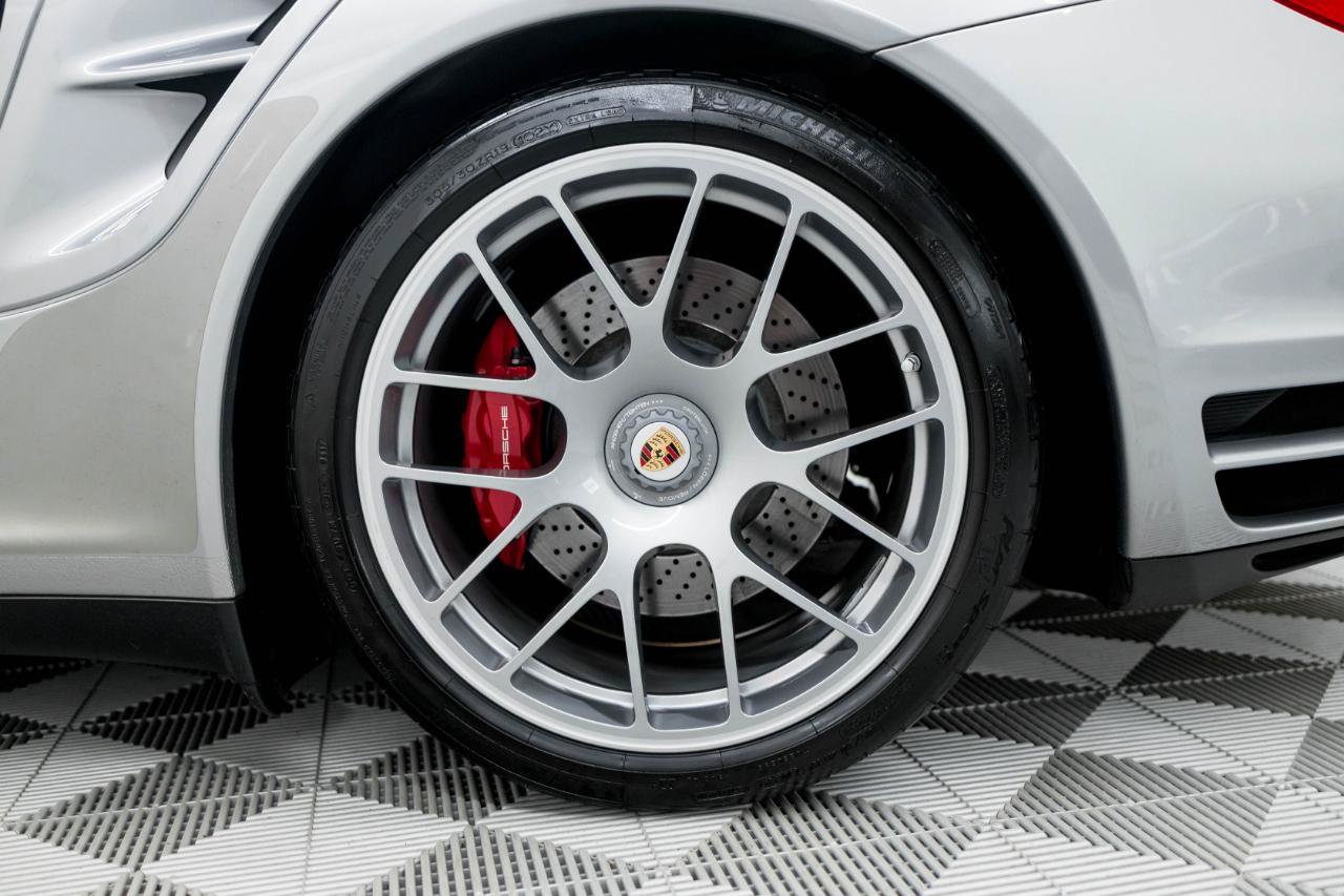 Used 2010 Porsche 911 Turbo AWD/4WD image 37