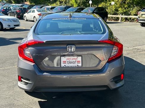 Used 2017 Honda Civic EX-L image 6