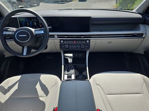 New 2026 Hyundai Tucson SE FWD image 18