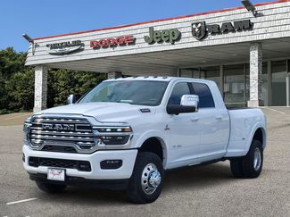 New 2026 RAM 3500 Longhorn video 2