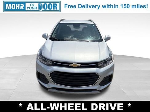 Used 2022 Chevrolet Trax LT w/ Driver Confidence Package AWD/4WD image 9