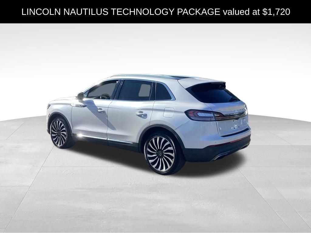 Used 2019 Lincoln Nautilus Black Label AWD/4WD image 5