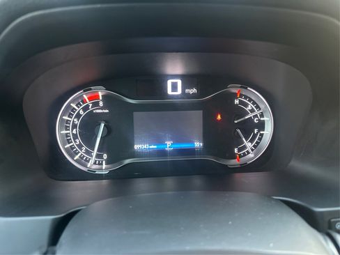 Used 2017 Honda Pilot Touring image 27