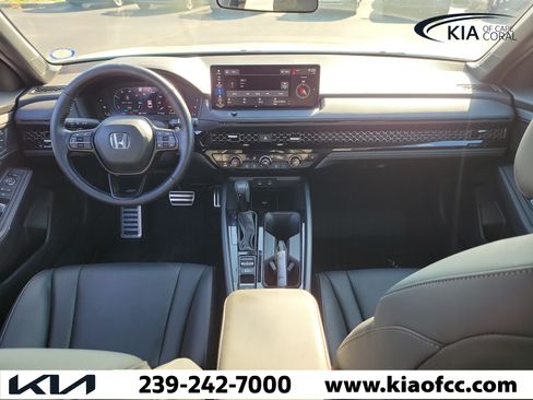 Used 2025 Honda Accord Sport image 15