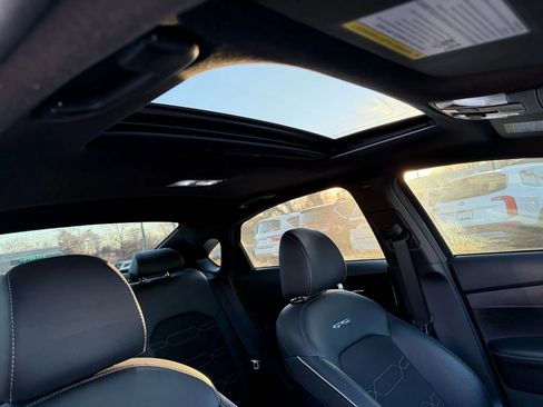 Used 2023 Kia Forte GT-Line w/ GT-Line Premium Package image 25