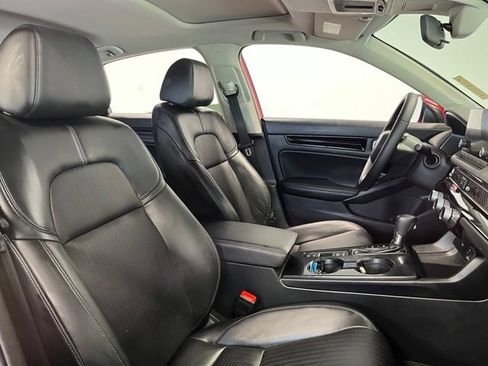 Used 2023 Honda Civic EX-L image 10