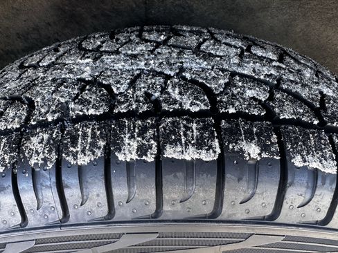 Used 2021 GMC Yukon SLT image 21