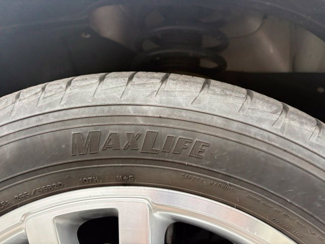 Used 2015 GMC Acadia SLT w/ Premium Edition AWD/4WD image 9
