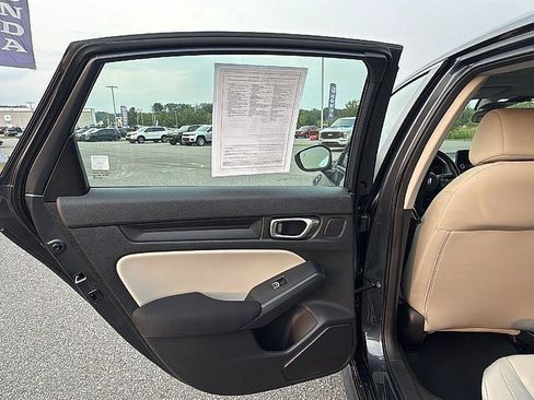 Used 2024 Honda Civic EX image 21