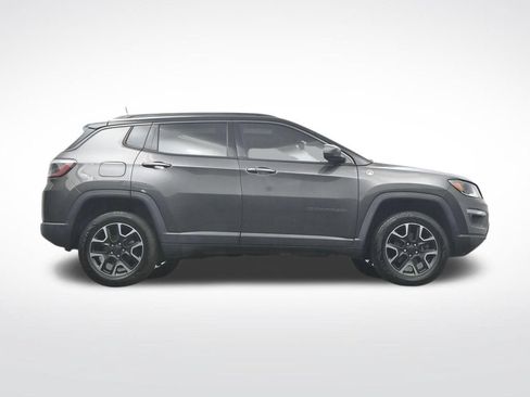 Used 2019 Jeep Compass Trailhawk w/ Leather Interior Group AWD/4WD image 39