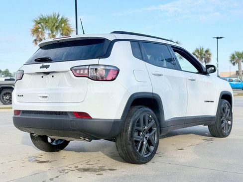New 2026 Jeep Compass Latitude image 25