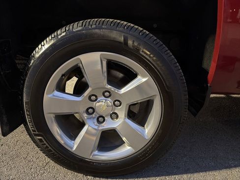 Used 2018 Chevrolet Silverado 1500 LT w/ Texas Edition image 13