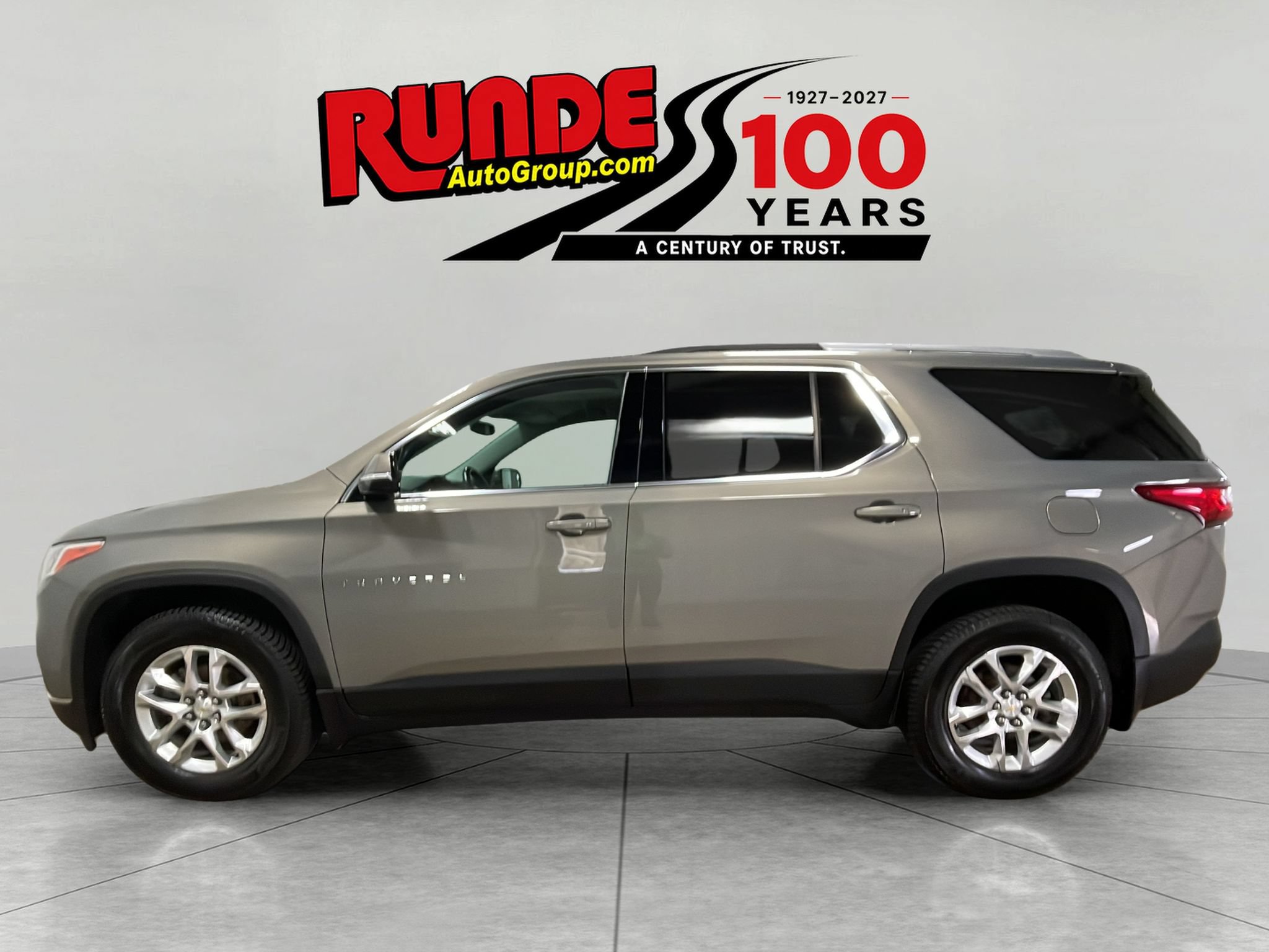 Used 2018 Chevrolet Traverse LT AWD/4WD image 2