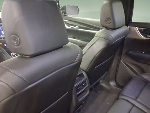 Used 2022 Cadillac XT5 Premium Luxury w/ Technology Package image 20