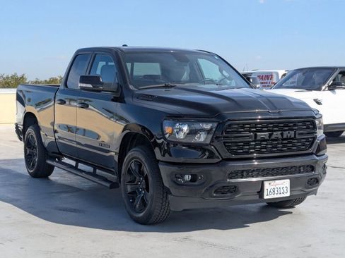 Used 2022 RAM 1500 Big Horn AWD/4WD image 3