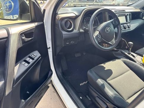 Used 2014 Toyota RAV4 LE FWD image 7