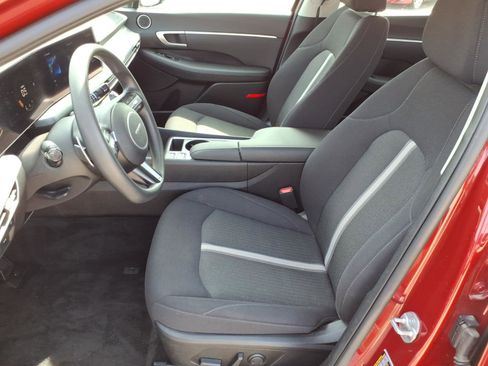Used 2025 Hyundai Sonata SEL image 10