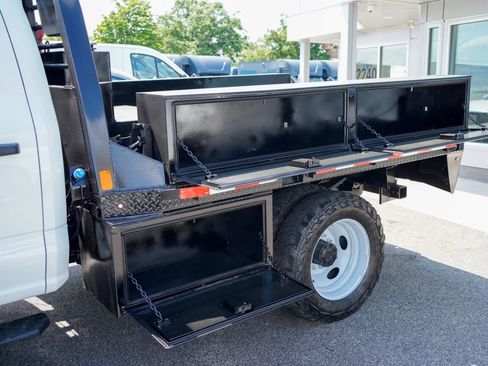 Used 2024 Ford F550 4x4 Crew Cab Super Duty image 17