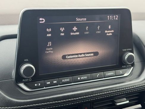 Used 2022 Nissan Rogue SV image 35