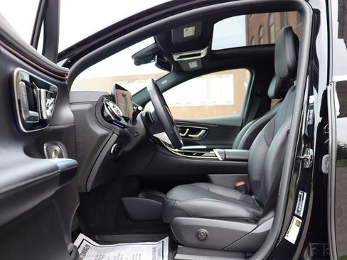 Used 2023 Mercedes-Benz EQE 350+ 4MATIC SUV image 11