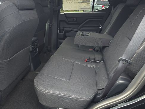 New 2026 Toyota 4Runner SR5 image 17