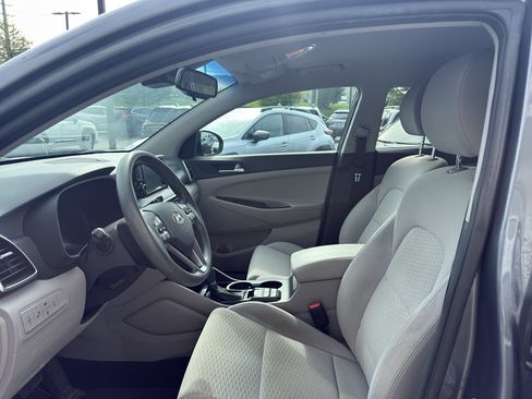 Used 2019 Hyundai Tucson Value AWD/4WD image 9
