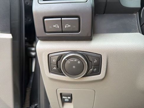 Used 2020 Ford F150 XL image 33