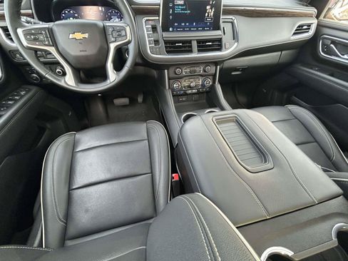 Used 2023 Chevrolet Tahoe Premier w/ LPO, Illumination Package AWD/4WD image 16