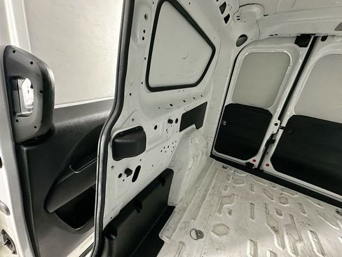 Used 2019 RAM ProMaster City Tradesman FWD image 12
