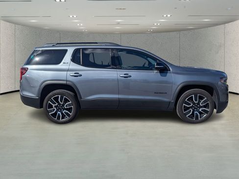 Used 2021 GMC Acadia SLT w/ Elevation Edition FWD image 2