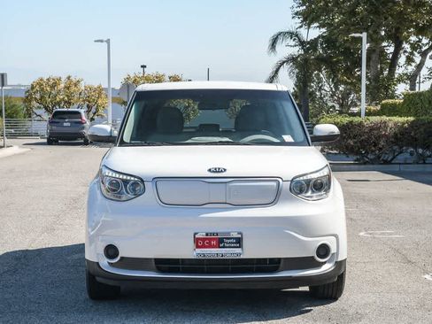 Used 2016 Kia Soul EV FWD image 2
