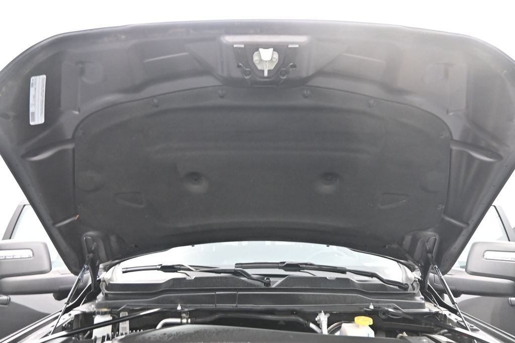 Used 2025 RAM 2500 Big Horn AWD/4WD image 39