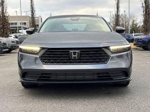 Used 2025 Honda Accord SE image 8