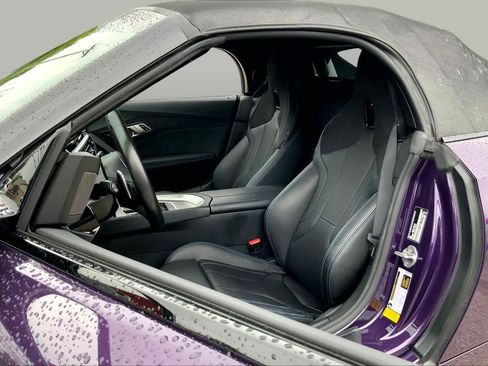 Used 2023 BMW Z4 M40i w/ Premium Package RWD image 7