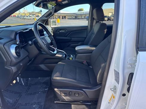 Certified 2023 Chevrolet Colorado LT w/ LT Convenience Package II image 10